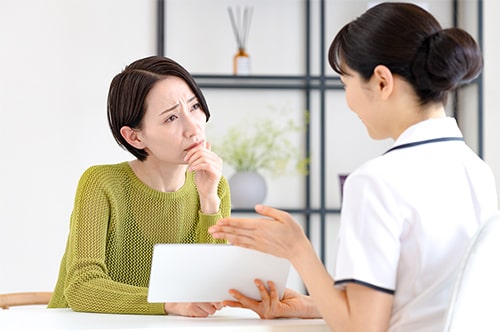 期限切れと言われエステが中途解約できない！ 解決法はある？